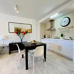Aparthotel Bluettravel Snow Confort Monte Gorbea