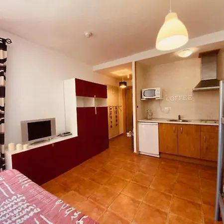 Ξενοδοχείο με διαμερίσματα Bluettravel Snow Confort Monte Gorbea 3*