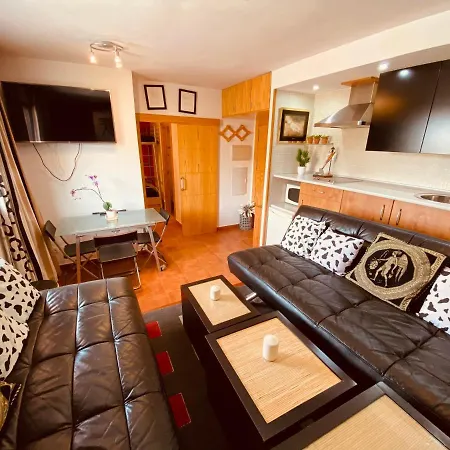 Apartmanhotel Bluettravel Snow Confort Monte Gorbea 3*