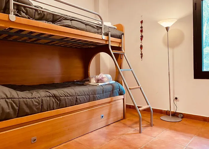 Ξενοδοχείο με διαμερίσματα Bluettravel Snow Confort Monte Gorbea 3*