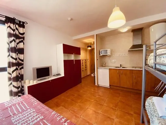 Ξενοδοχείο με διαμερίσματα Bluettravel Snow Confort Monte Gorbea 3*